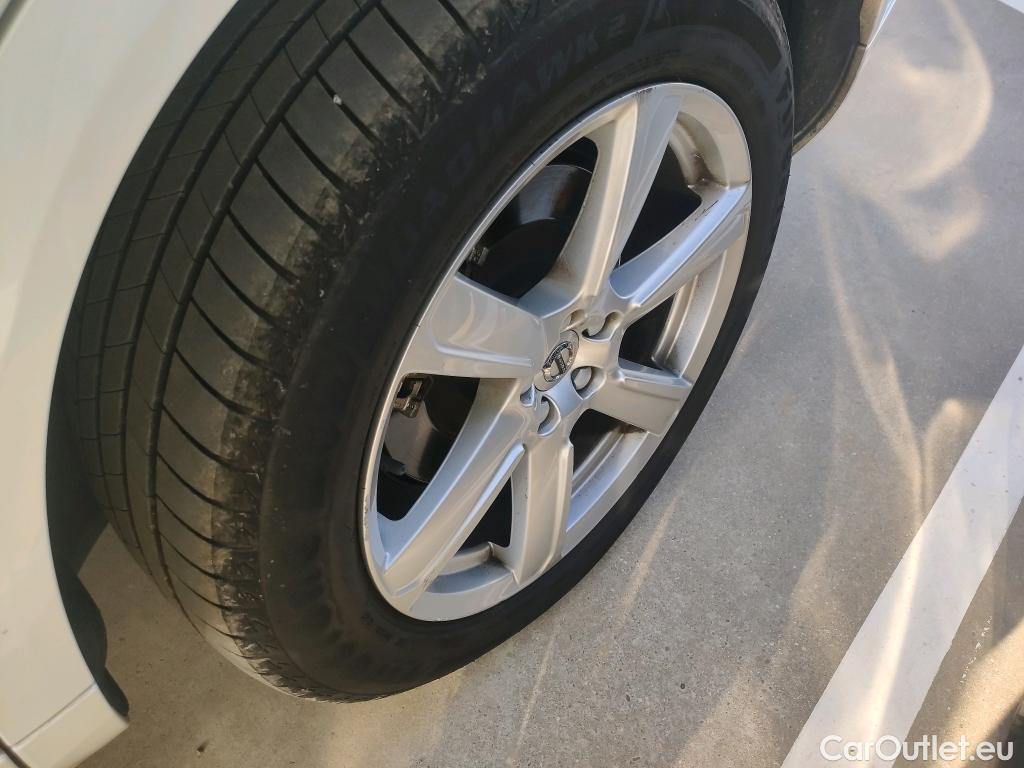  Volvo  XC90 VOLVO  / 2019 / 5P / todoterreno 2.0 B5 D AWD Core Auto #9