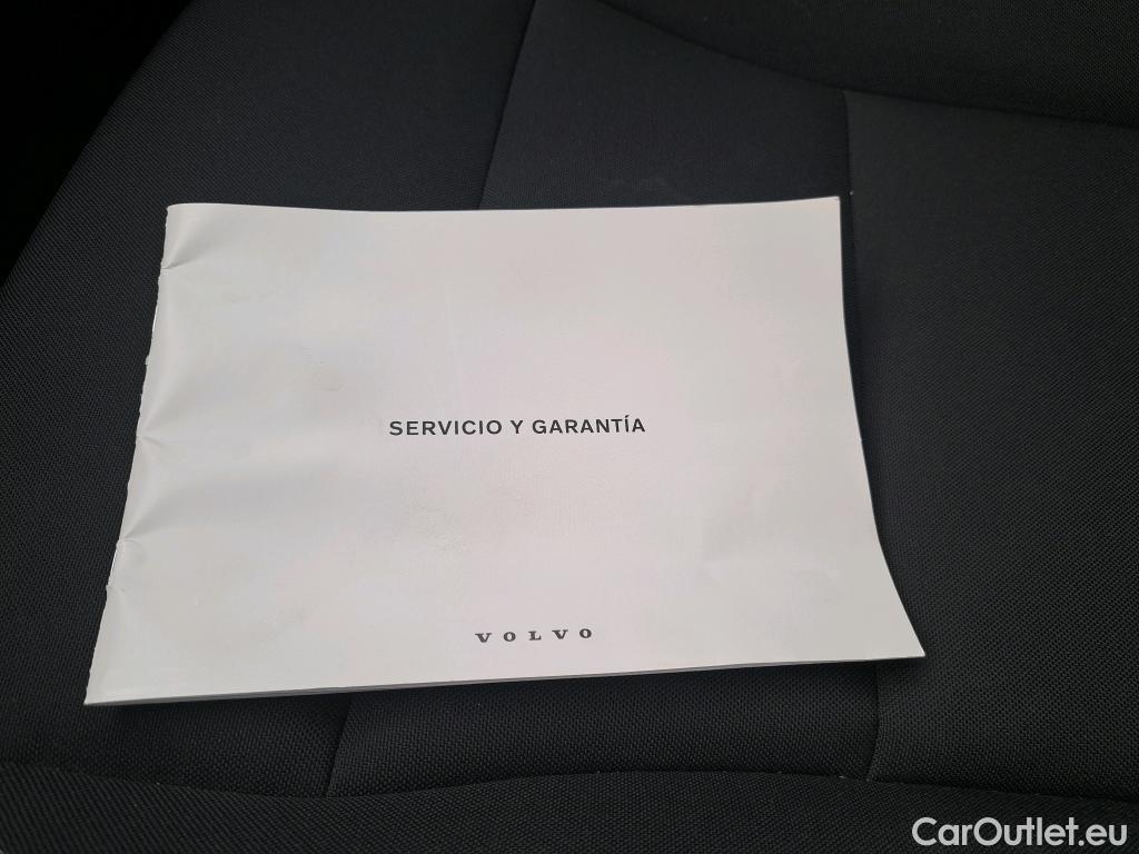  Volvo  XC 40 VOLVO XC40 / 2017 / 5P / todoterreno 2.0 B4 G AWD Momentum Pro Auto #11