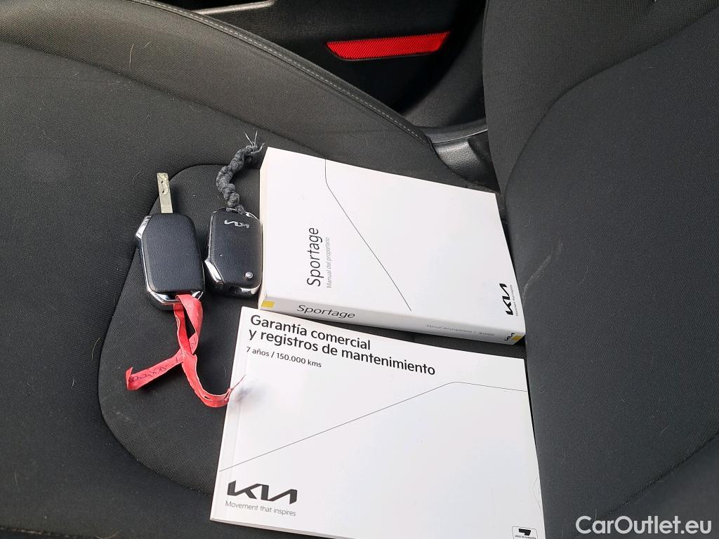  KIA  Sportage  Business 1.6 CRDi 135CV AT7 E6d #14