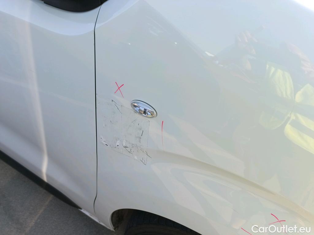  Opel  Vivaro OPEL  / 2019 / 4P / furgón 1.5 BlueHDi 74kW (100CV) M Std #31