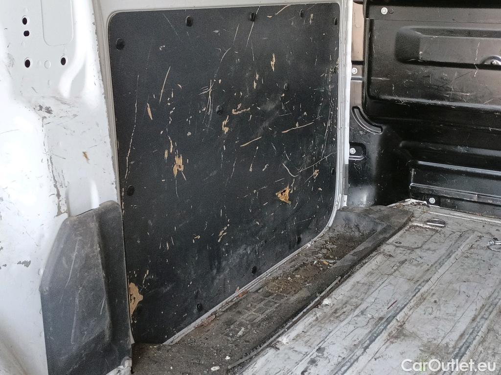 Opel  Vivaro OPEL  / 2019 / 4P / furgón 1.5 BlueHDi 74kW (100CV) M Std #13