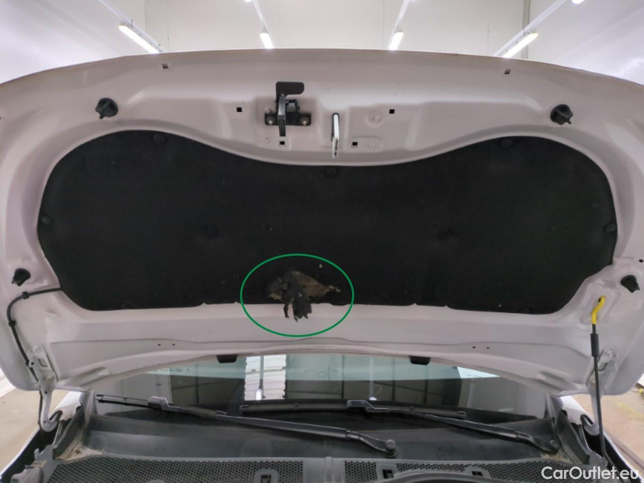  Peugeot  208  Style 1.2 PureTech 75CV BVM5 E6d #1