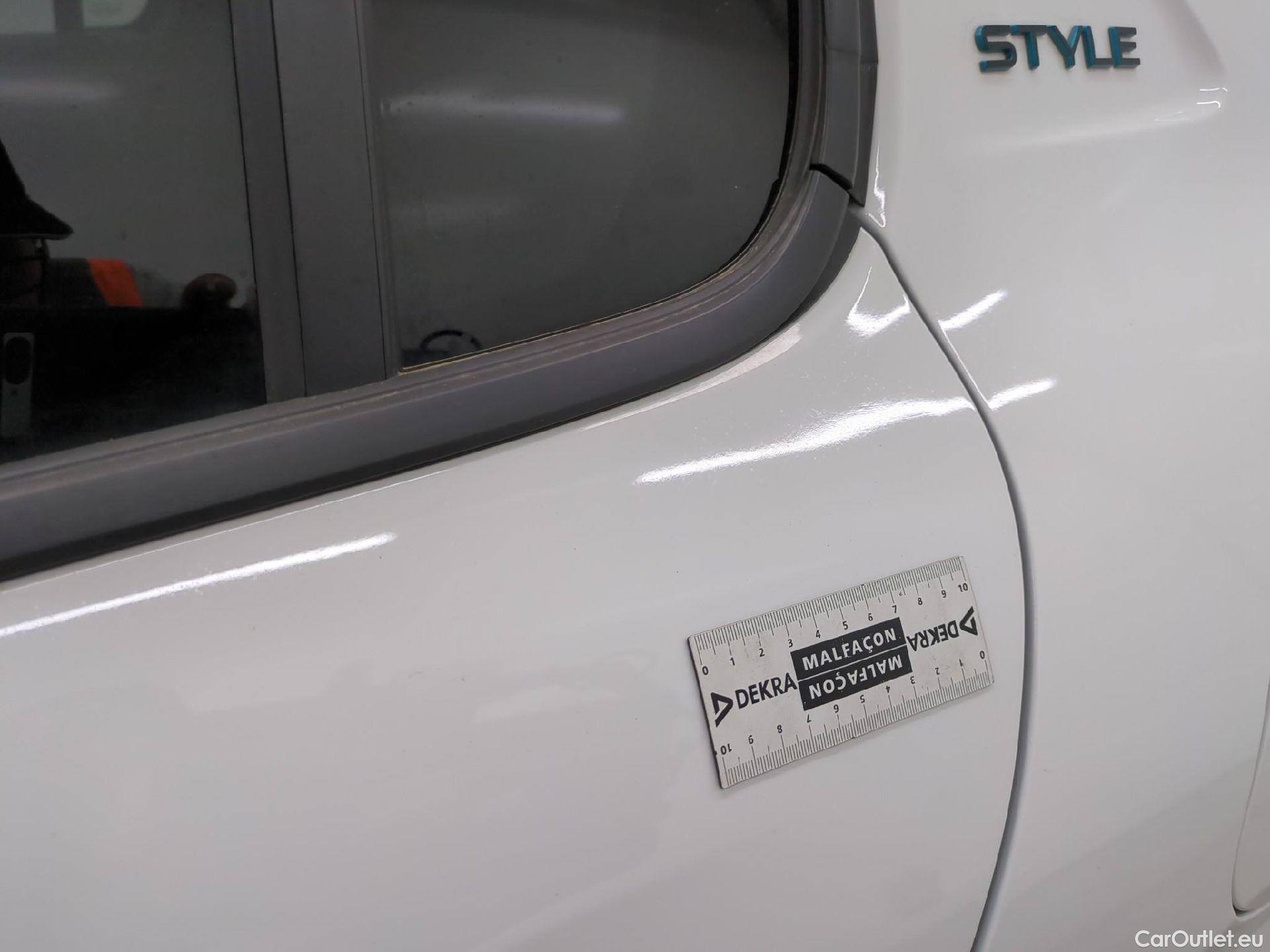  Peugeot  208  Style 1.2 PureTech 75CV BVM5 E6d #12