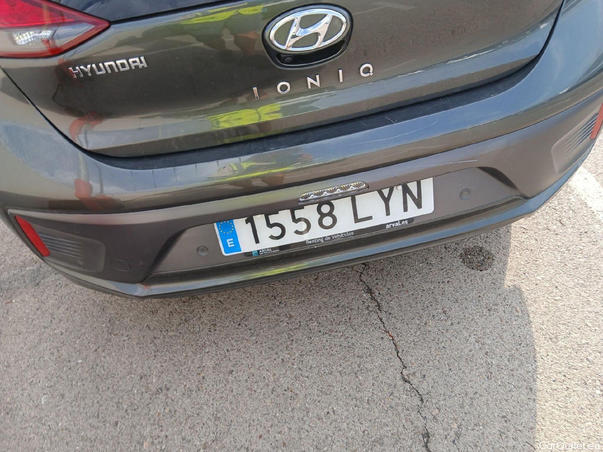  Hyundai   Ioniq HYUNDAI / 2019 / 5P / berlina con portón 1.6 GDI HEV Klass DCT #25