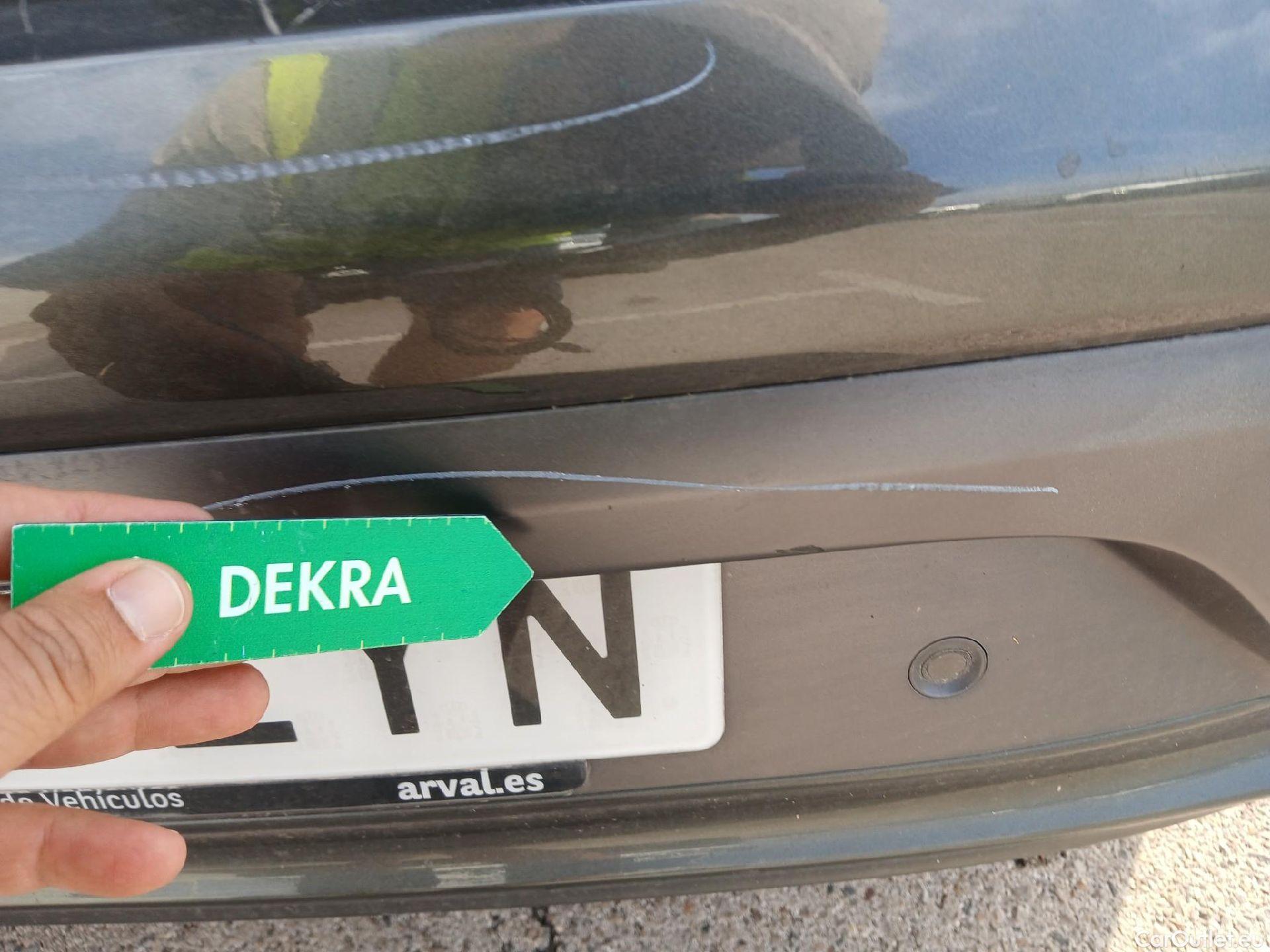  Hyundai   Ioniq HYUNDAI / 2019 / 5P / berlina con portón 1.6 GDI HEV Klass DCT #26