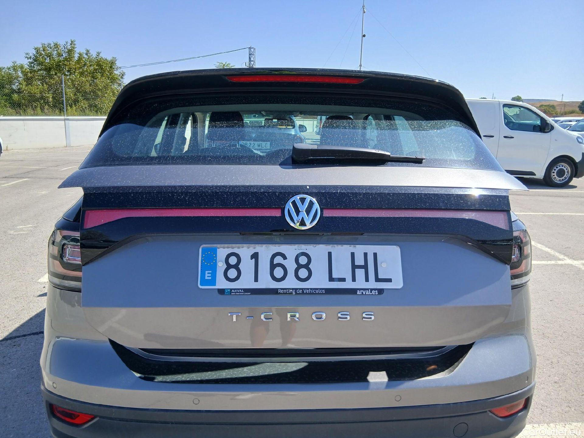  Volkswagen  T-CROSS VOLKSWAGEN  / 2018 / 5P / todoterreno Advance 1.0 TSI 85kW (115CV) DSG (AC) #28