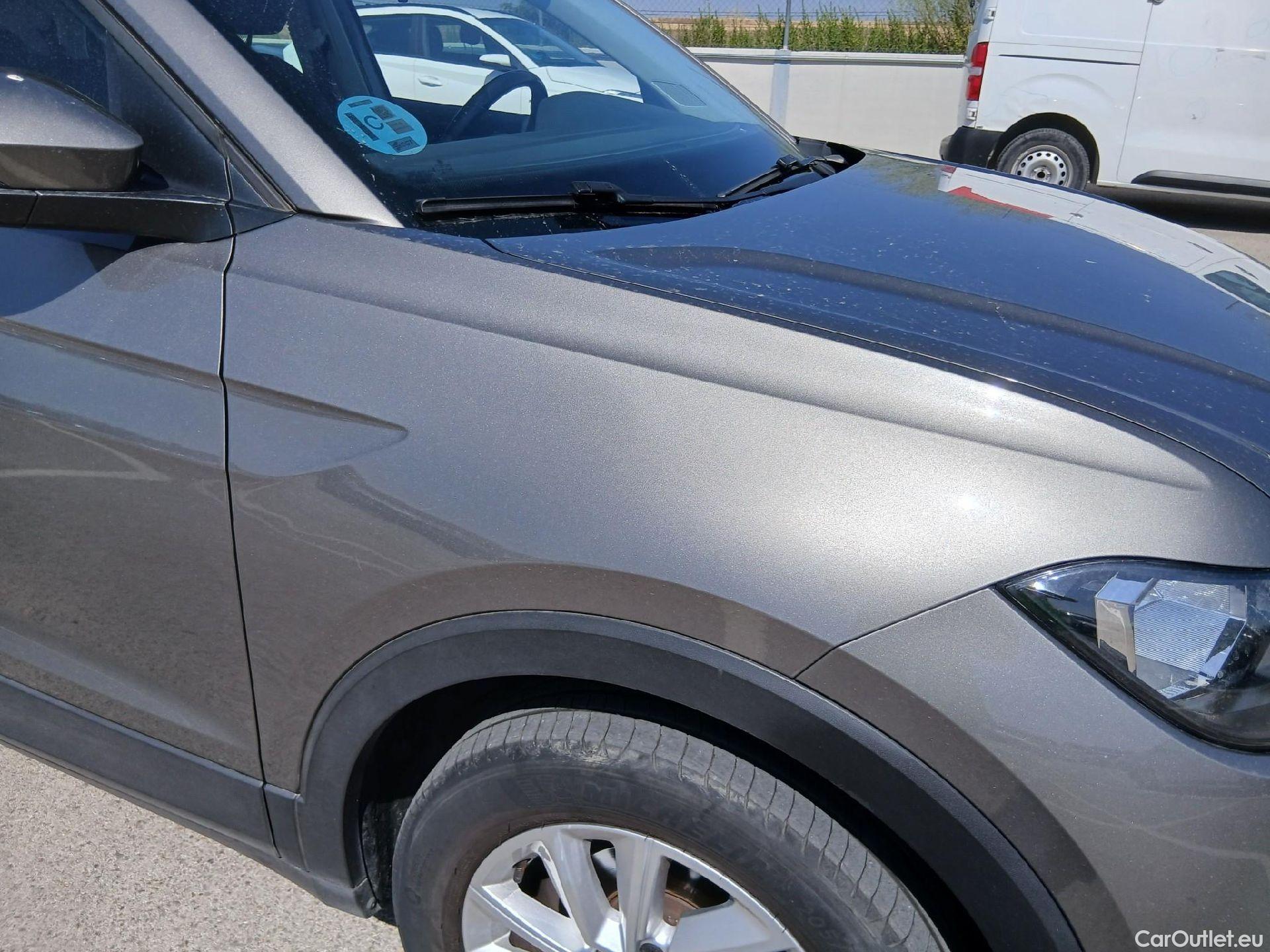  Volkswagen  T-CROSS VOLKSWAGEN  / 2018 / 5P / todoterreno Advance 1.0 TSI 85kW (115CV) DSG (AC) #42