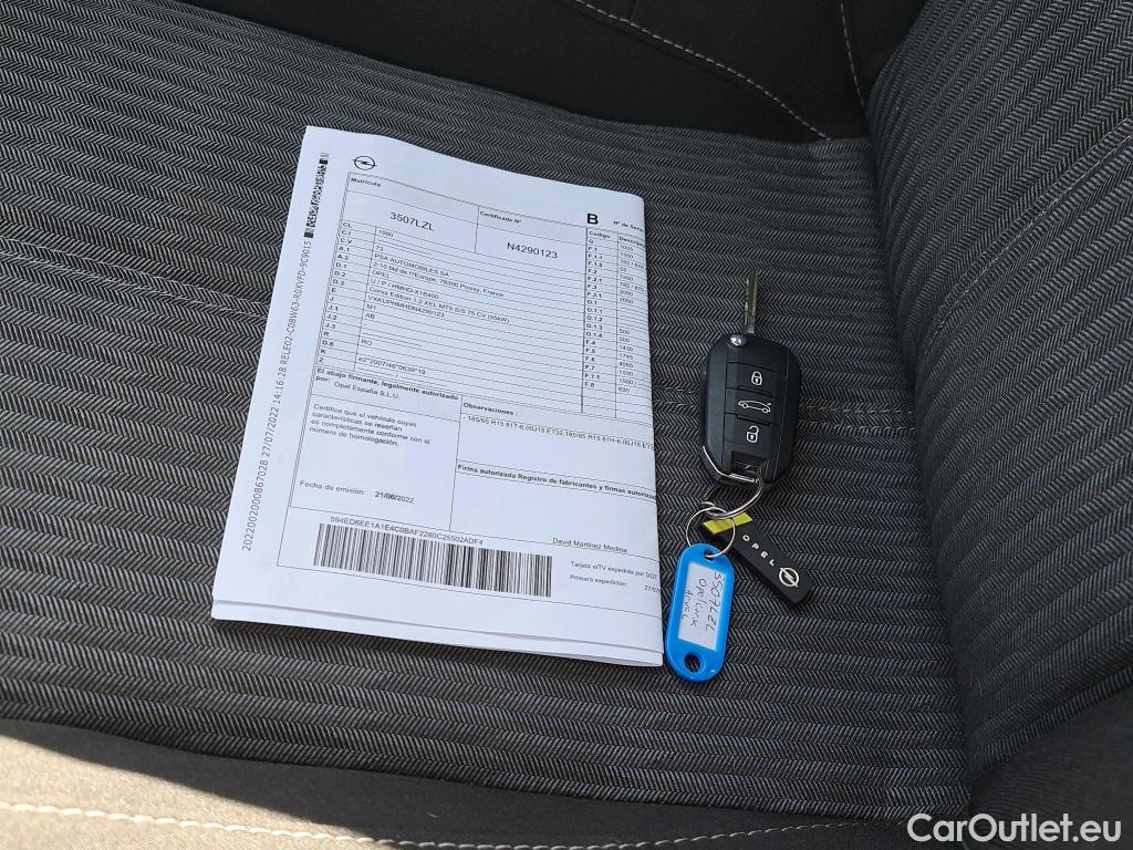  Opel  Corsa OPEL  / 2019 / 5P / berlina con portón 1.2 XEL 55kW (75CV) Edition #8