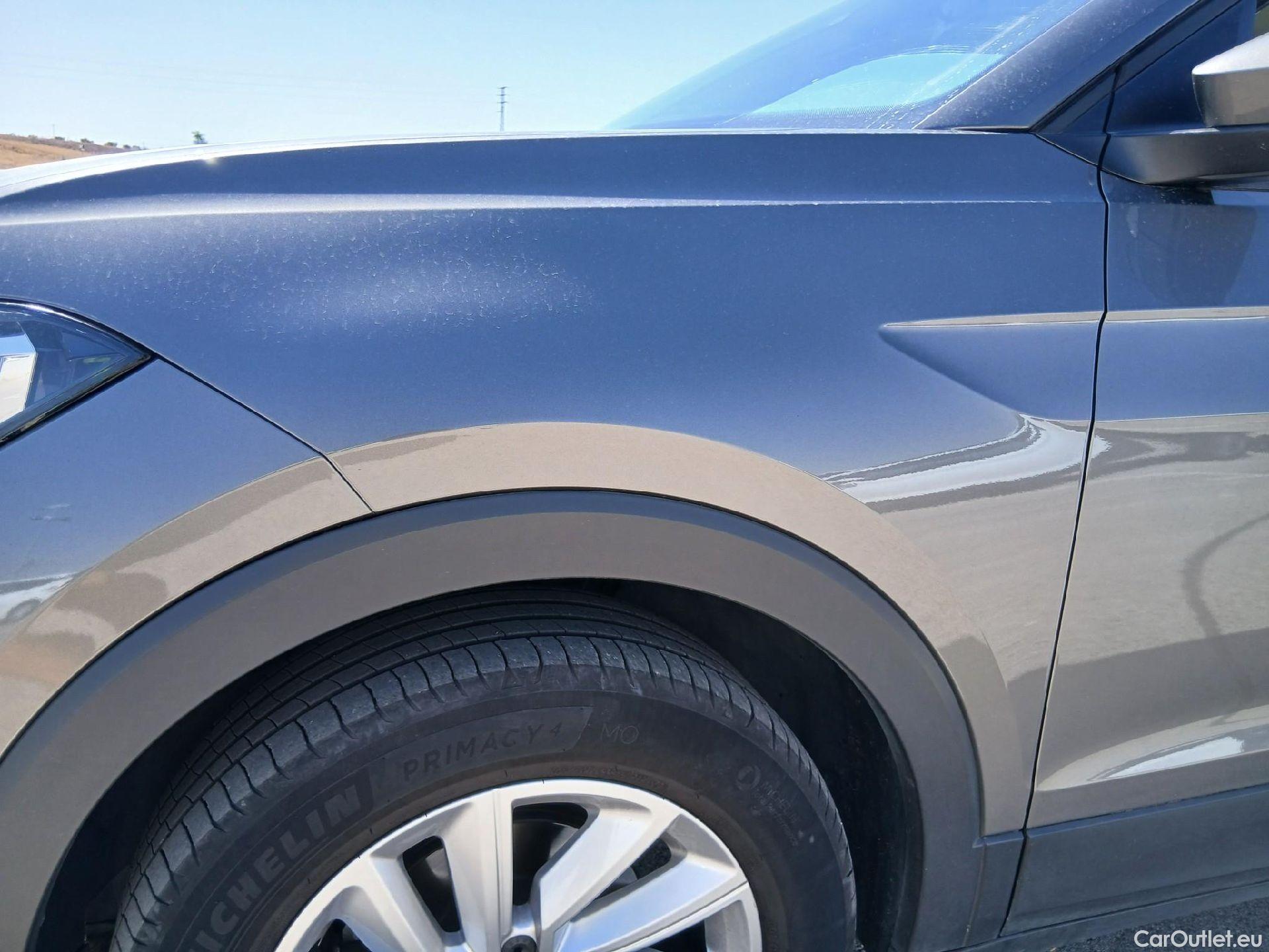  Volkswagen  T-CROSS VOLKSWAGEN  / 2018 / 5P / todoterreno Advance 1.0 TSI 85kW (115CV) DSG (AC) #11