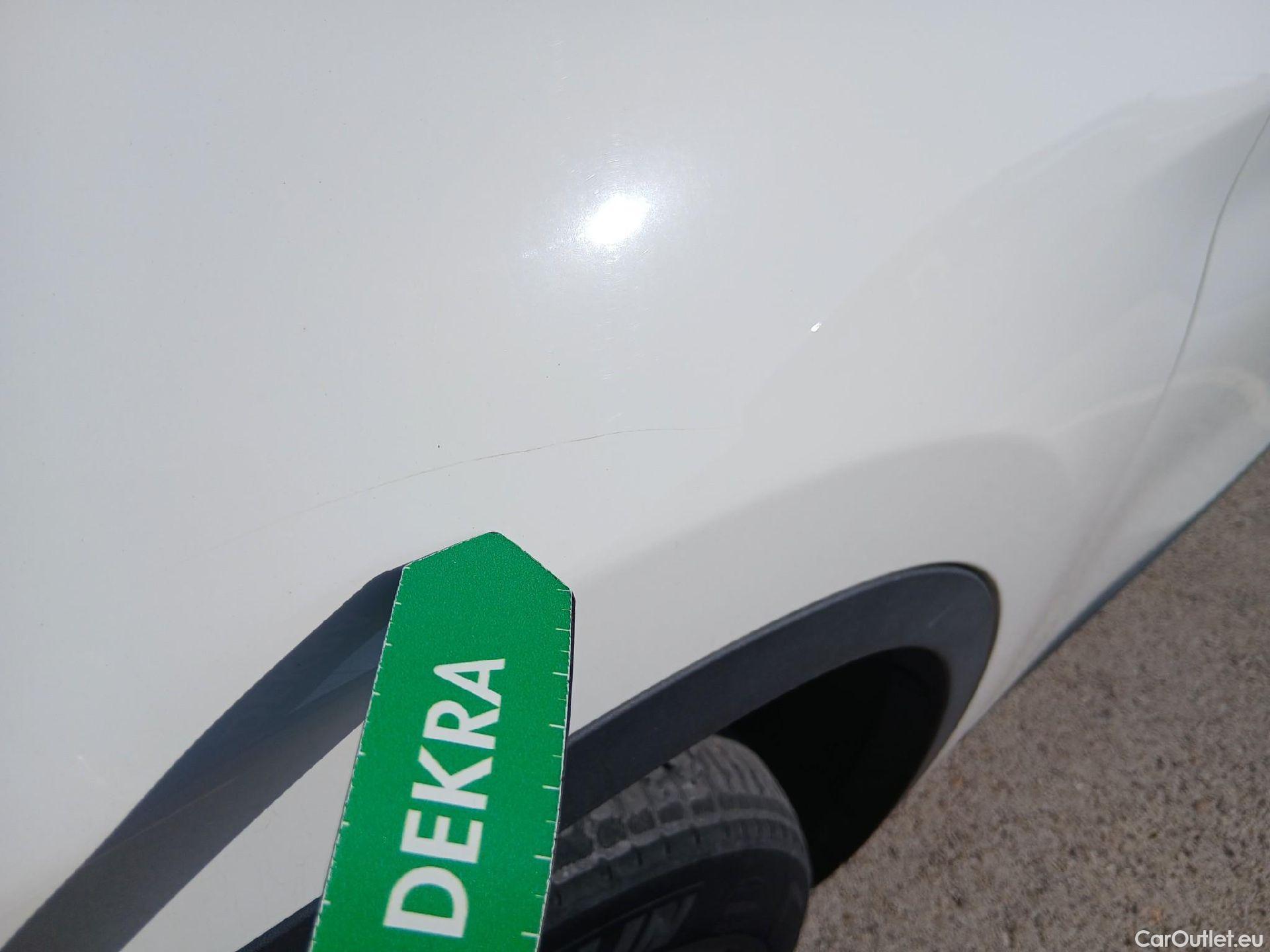  Bmw  X1 BMW  / 2019 / 5P / todoterreno sDrive18dA Corporate #17