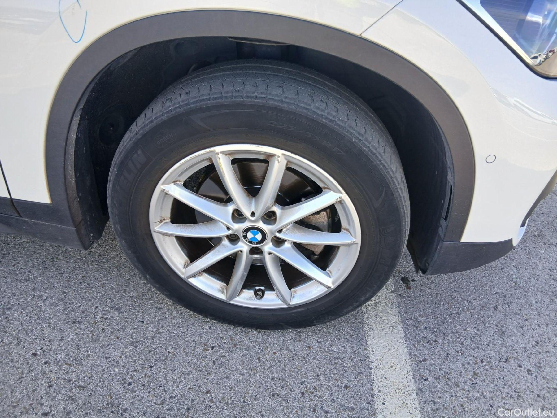  Bmw  X1 BMW  / 2019 / 5P / todoterreno sDrive18dA Corporate #60