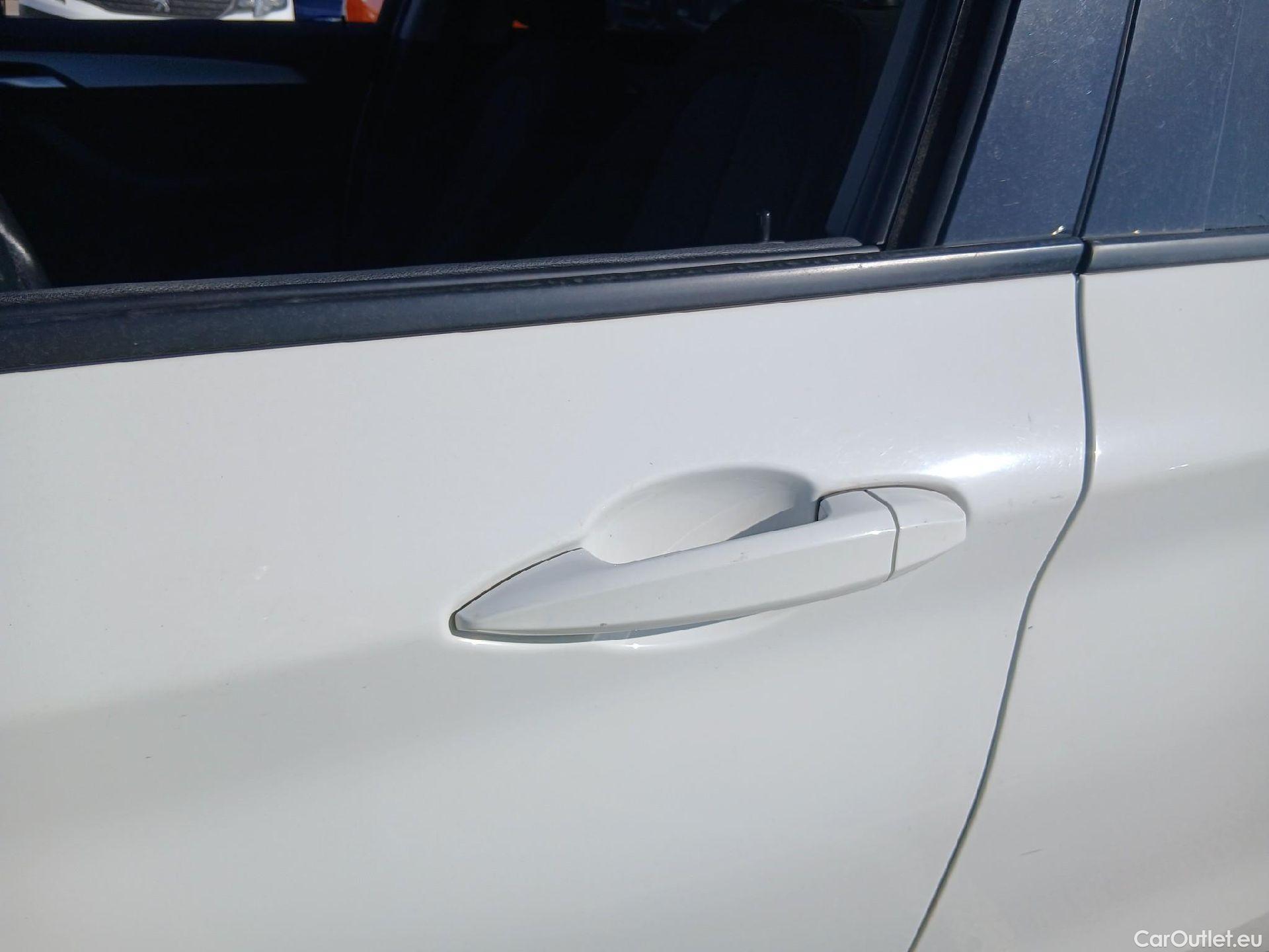  Bmw  X1 BMW  / 2019 / 5P / todoterreno sDrive18dA Corporate #19