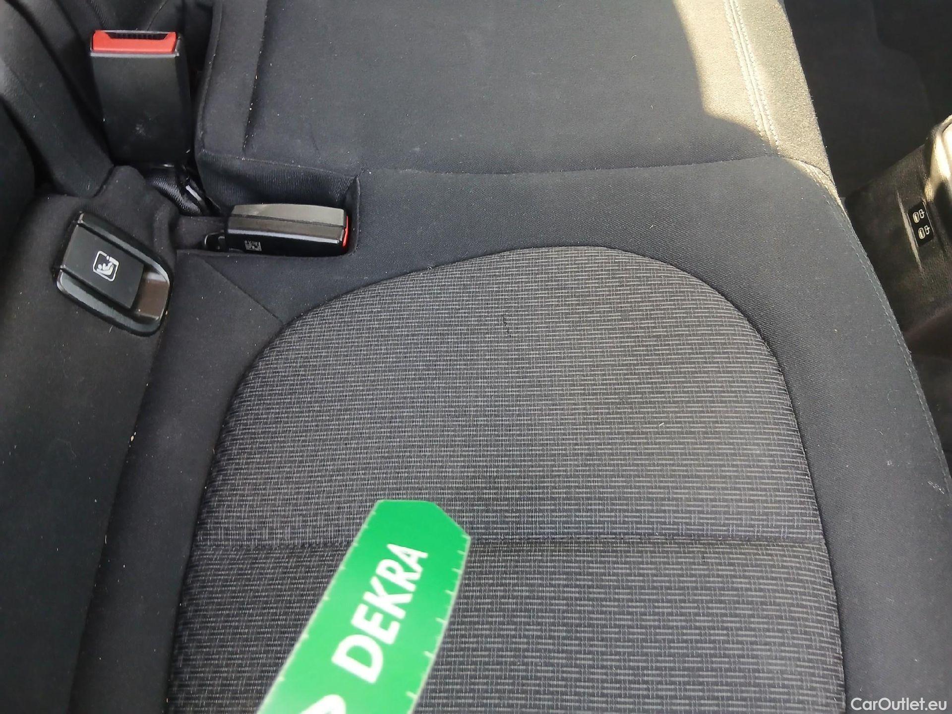  Bmw  X1 BMW  / 2019 / 5P / todoterreno sDrive18dA Corporate #25