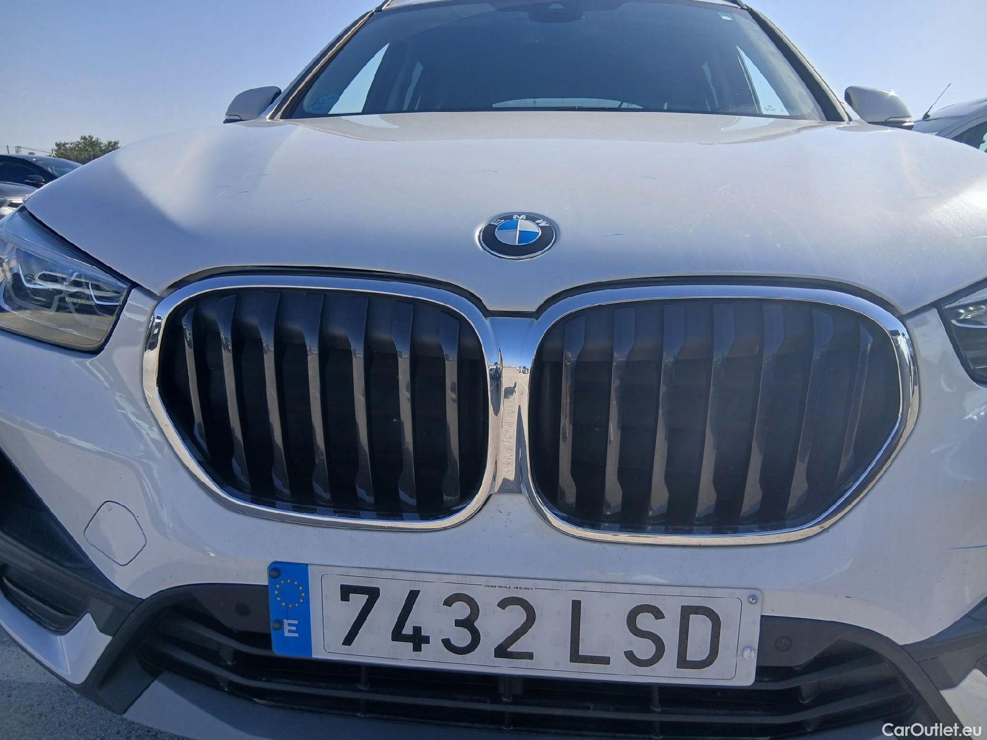  Bmw  X1 BMW  / 2019 / 5P / todoterreno sDrive18dA Corporate #10