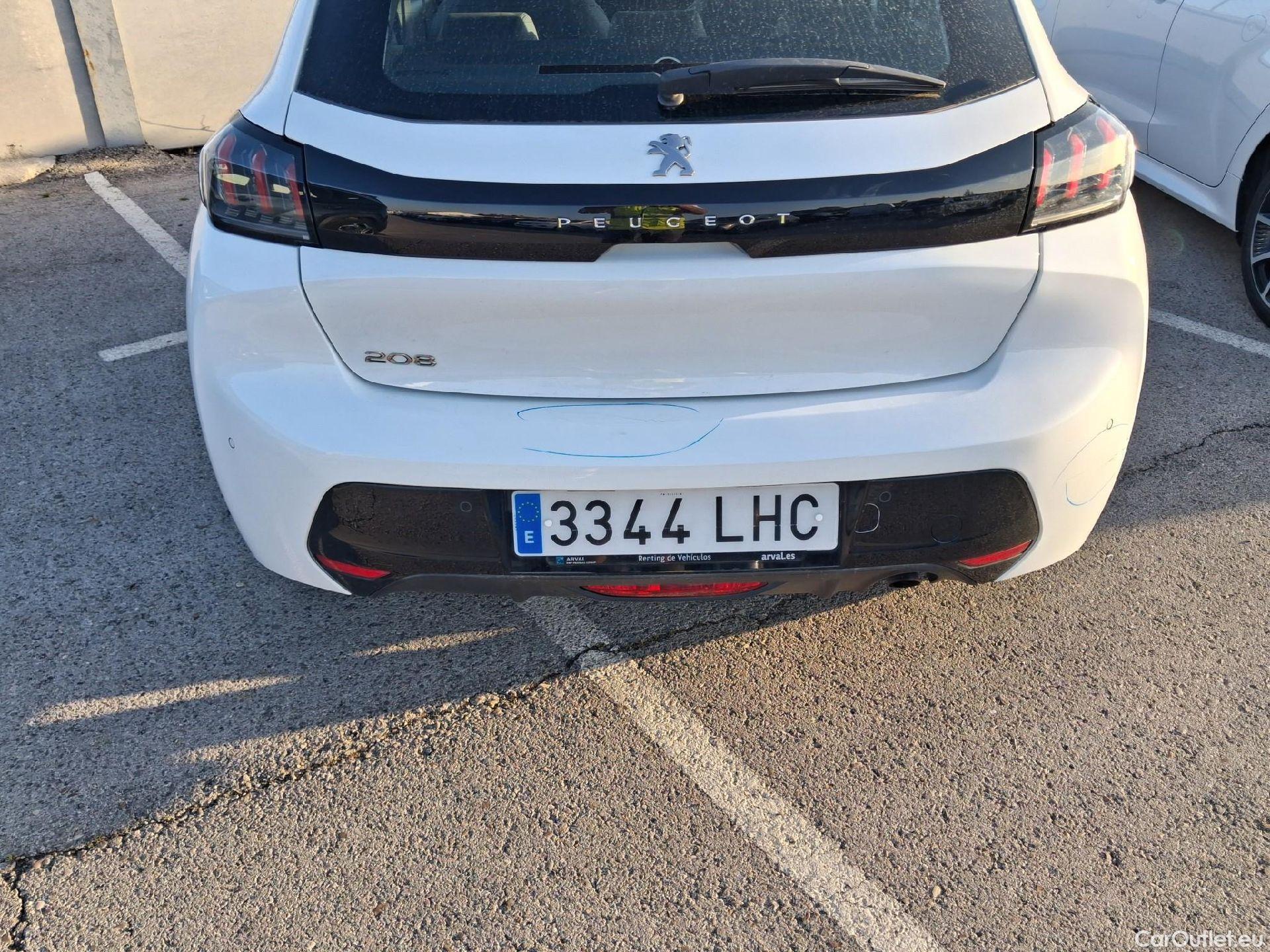  Peugeot  208 PEUGEOT  / 2019 / 5P / berlina con portón PureTech 73kW (100CV) Allure (AC) #36