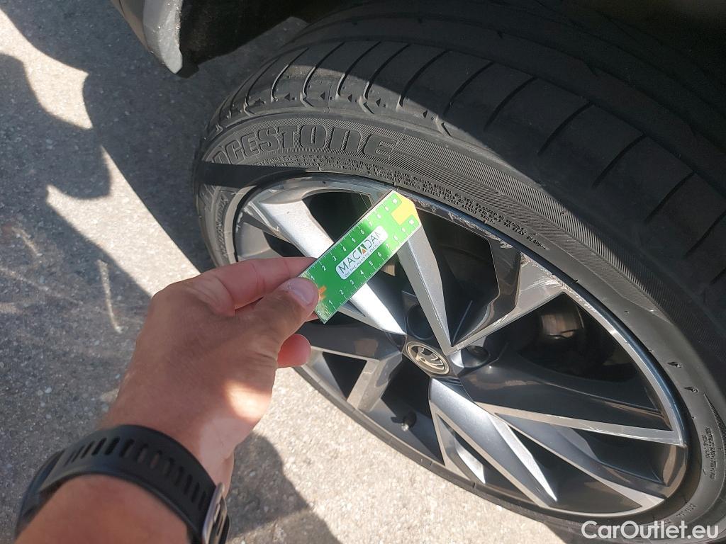 Skoda  Kodiaq  Ambition 2.0 TDI 150CV AT7 E6d #8