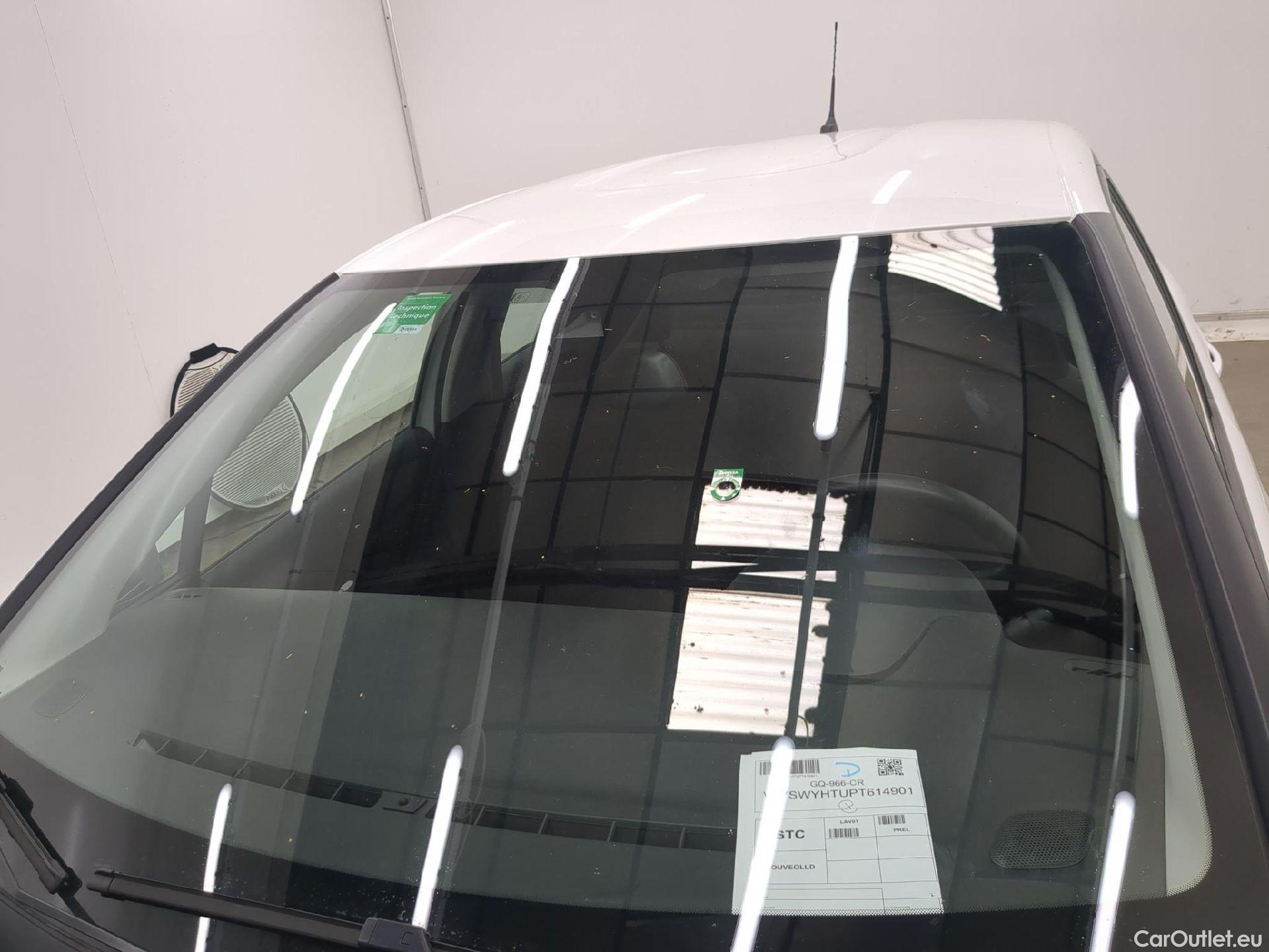  Citroen  C3  Société Feel Business R 1.5 BlueHDI 100CV BVM6 6E #5
