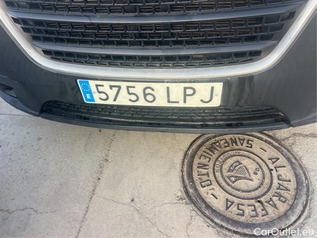  Renault  Master RENAULT  / 2019 / 4P / furgón Furgón T L2H2 3500 Bl dCi 100kW (135CV) #7