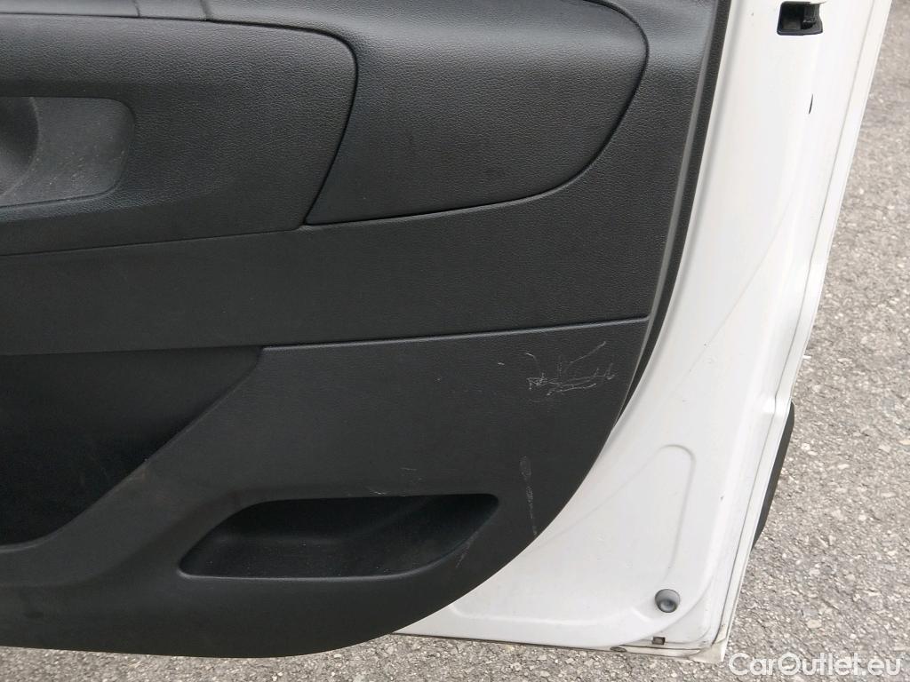  Toyota  Proace TOYOTA  CITY COMBI 1.5D 75kW (100CV) GX L1 (AC) #15