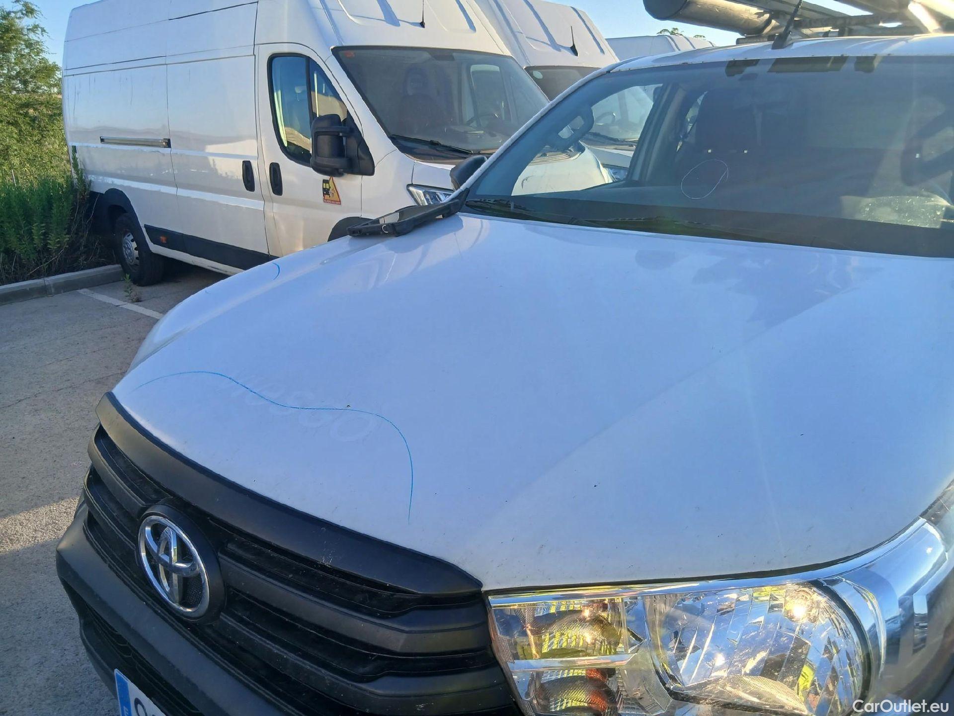  Toyota  Hilux TOYOTA  VU 2p 7G pickup 2.4 D-4D Cabina Extra GX 4x4 #8