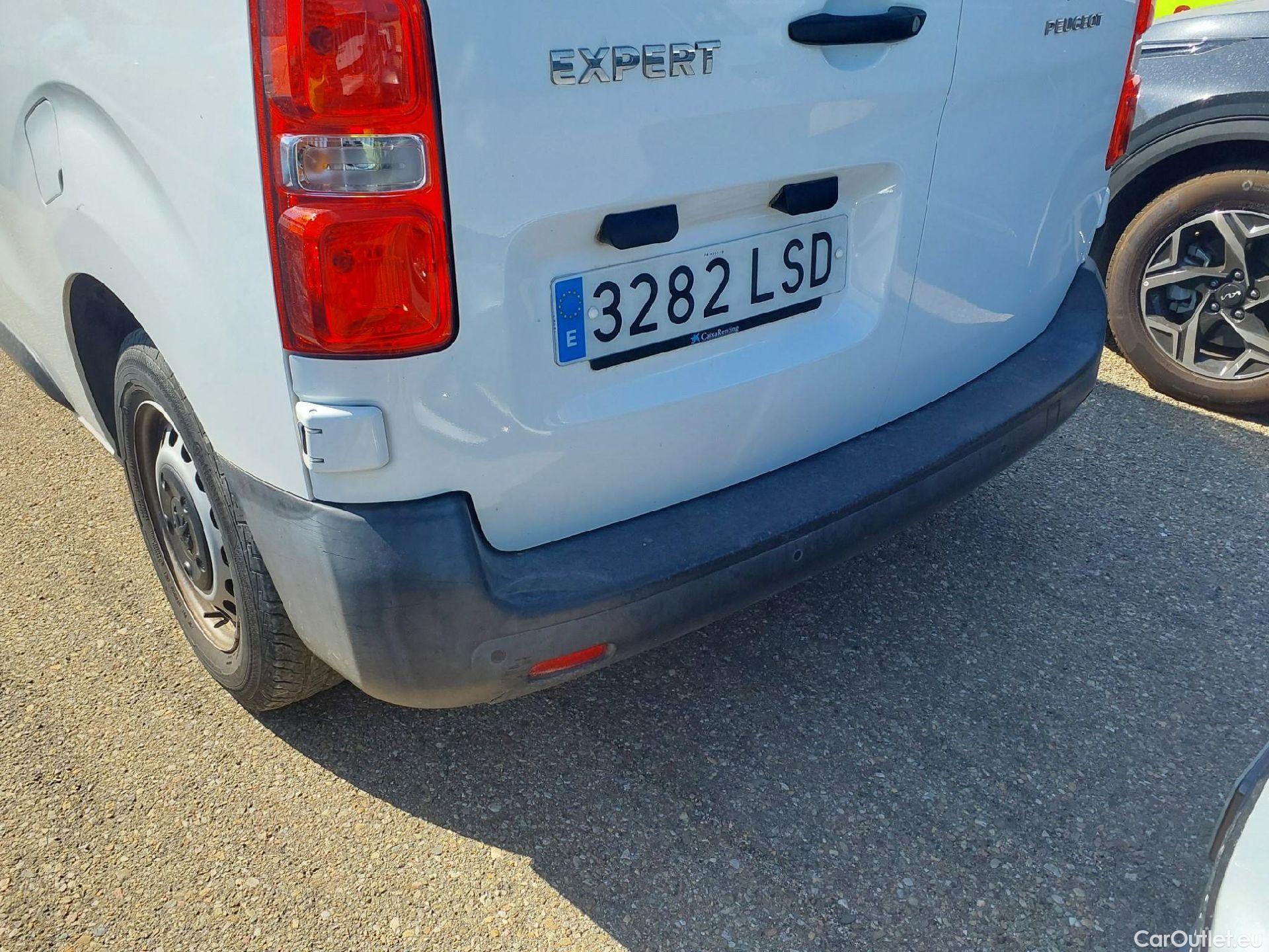  Peugeot  Expert PEUGEOT  / 2016 / 4P / furgón Furgón Premium 1.5 BlueHDi 100 Standard (AC) #9