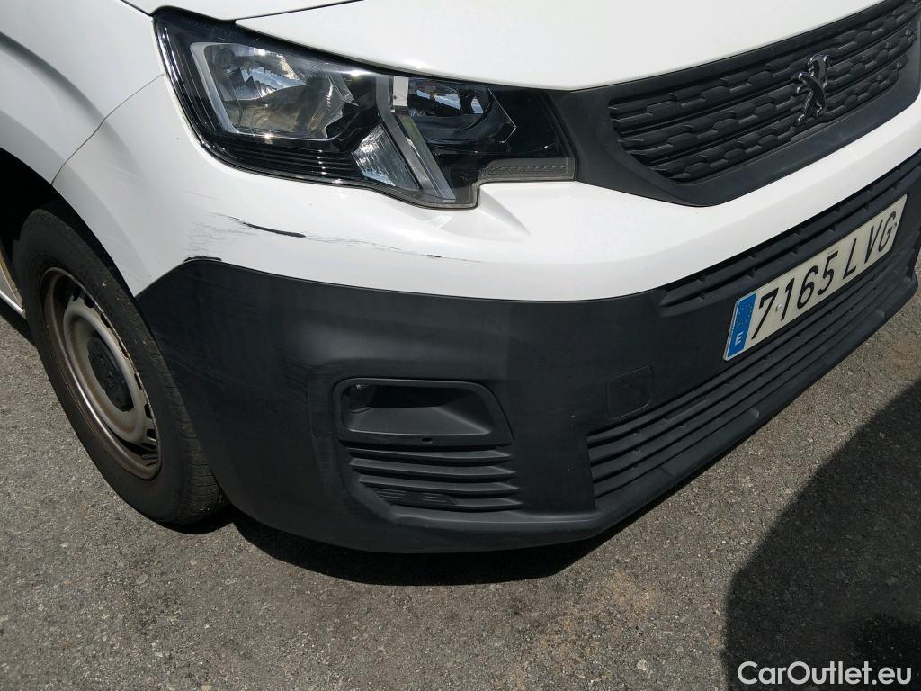  Peugeot  Partner PEUGEOT  / 2018 / 4P / furgón derivado de turismo Premium Standard 600kg BlueHDi 73kW (AC) #22