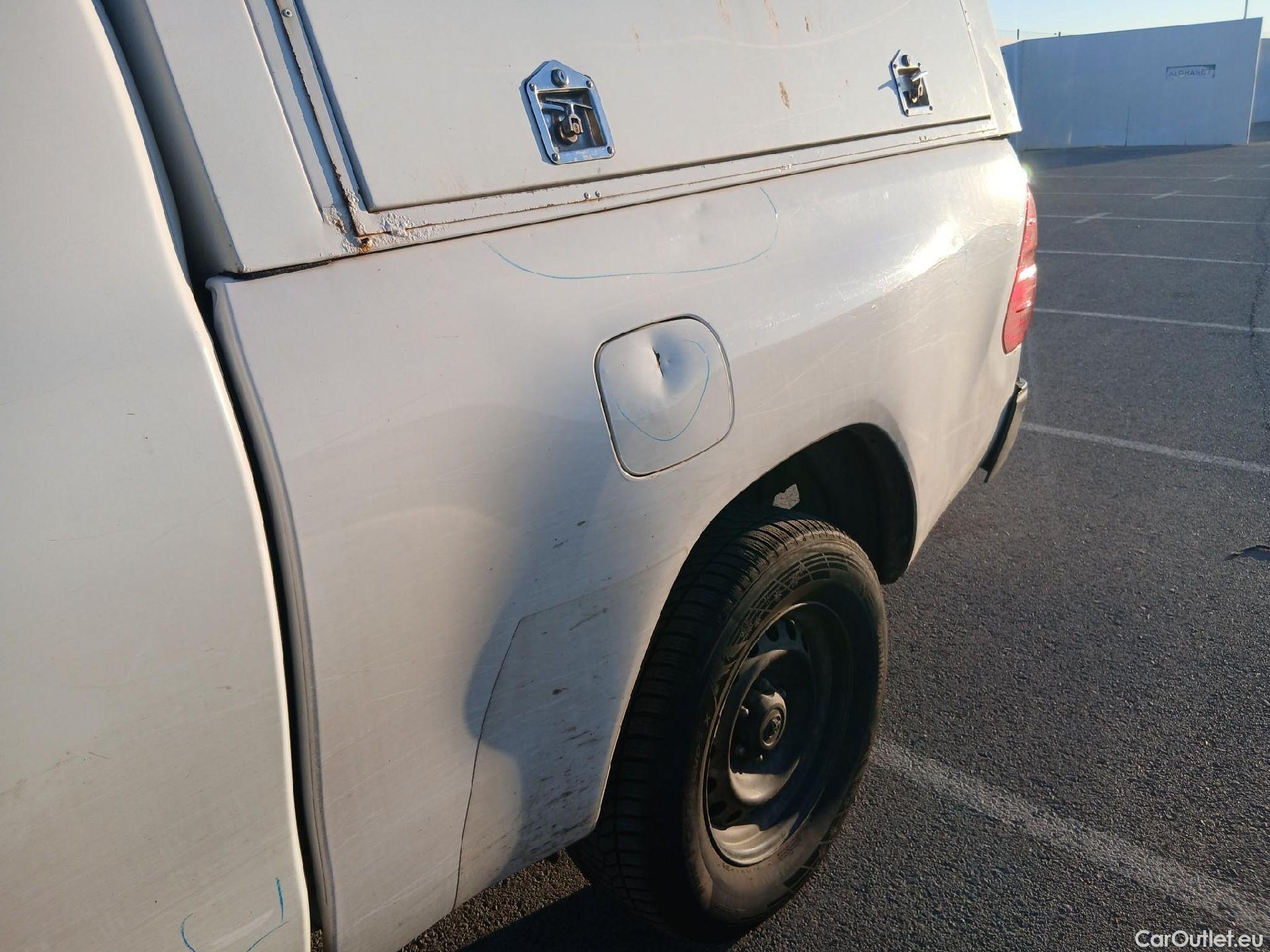  Toyota  Hilux TOYOTA  VU 2p 7G pickup 2.4 D-4D Cabina Extra GX 4x4 #24