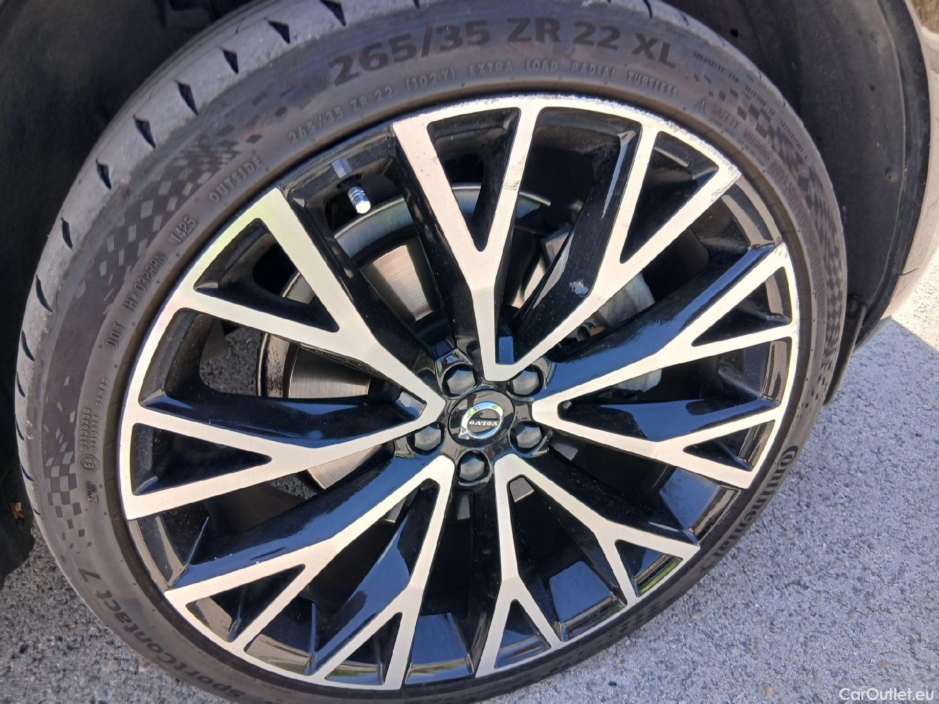  Volvo  XC60 VOLVO  / 2017 / 5P / todoterreno 2.0 T6 AWD Recharge Inscription Auto #34