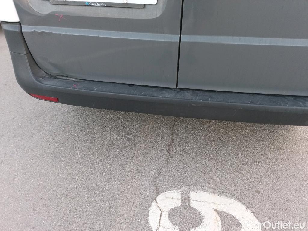  Mercedes  Vito MERCEDES-BENZ  / 2014 / 4P / furgón 114CDI TD 100kW furgón Pro compacta #17