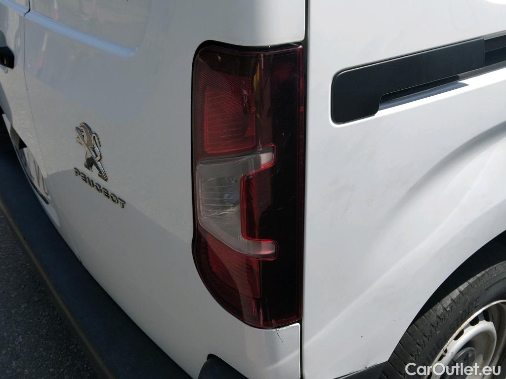  Peugeot  Partner PEUGEOT  / 2018 / 4P / furgón derivado de turismo Premium Standard 600kg BlueHDi 73kW (AC) #54