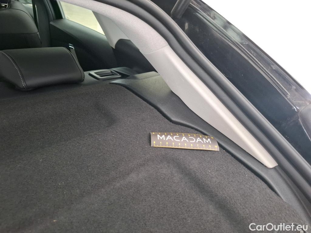  Citroen  C4  Berline Feel Pack 1.2 PureTech 130CV BVA8 6E #1