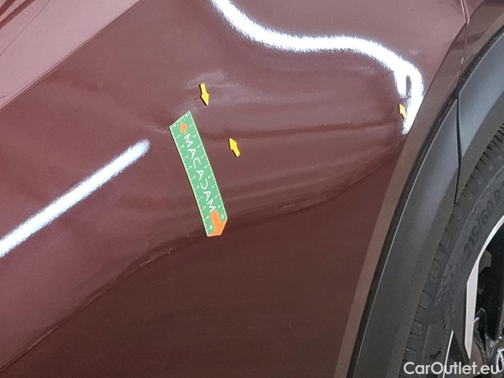  Nissan  Juke NISSAN  2019 5P Crossover Hybrid 143 Business+ #35