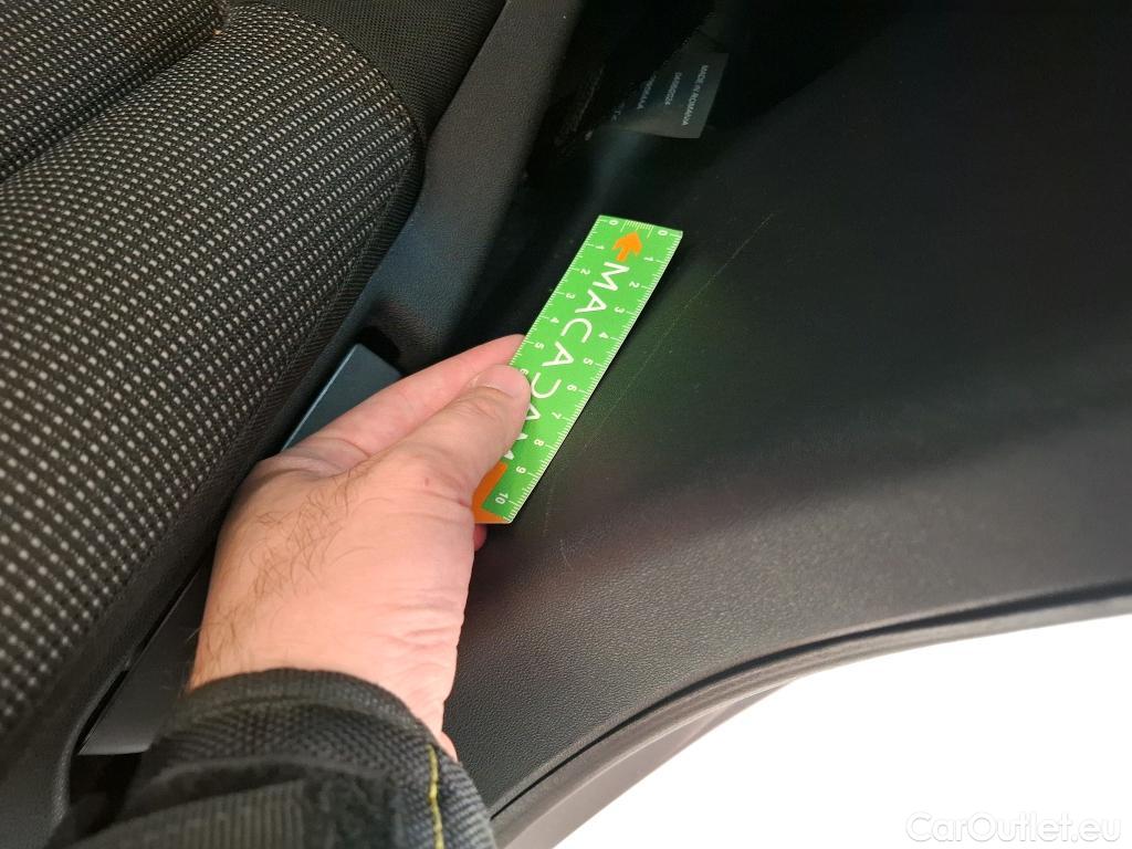  Citroen  C3  Plus 1.2 PureTech 80CV BVM5 6E #4