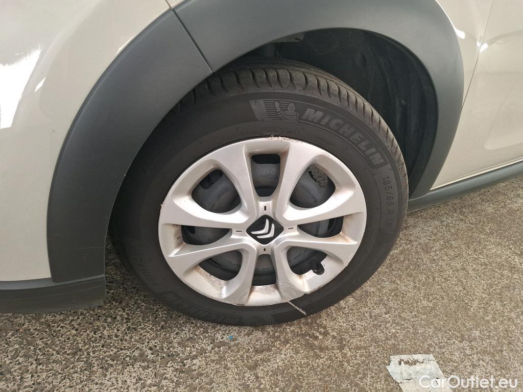 Citroen  C3  Feel 1.2 PureTech 80CV BVM5 E6d #14