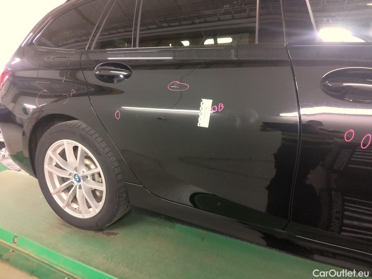  Bmw  Serie 3 330e xDrive Touring Aut #4