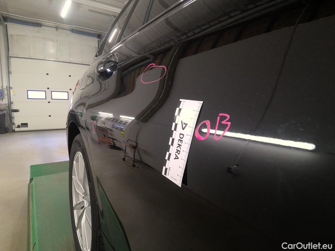  Bmw  Serie 3 330e xDrive Touring Aut #3