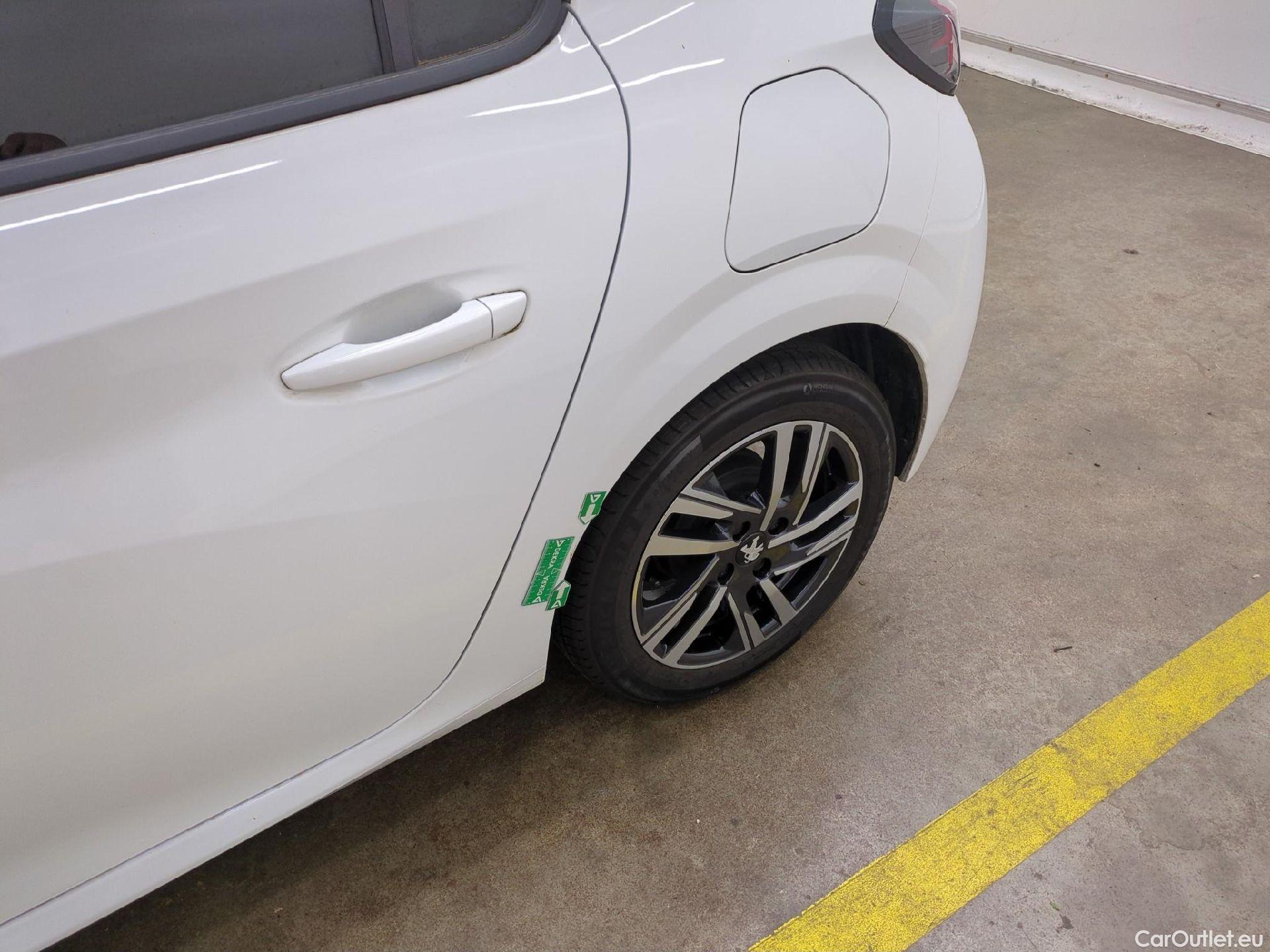  Peugeot  208  Style 1.2 PureTech 75CV BVM5 E6d #10