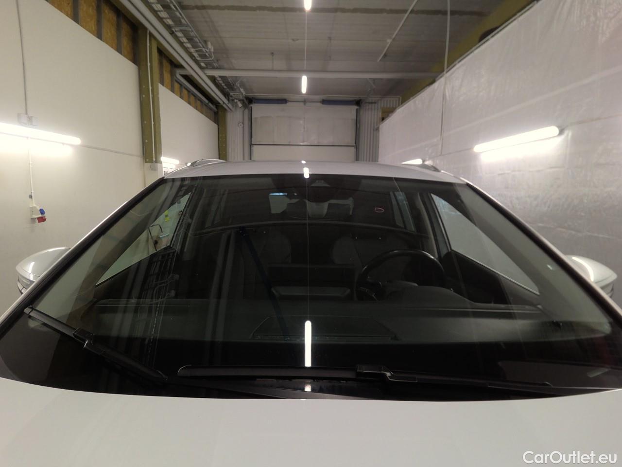  Skoda  ENYAQ  iV80 5d #11