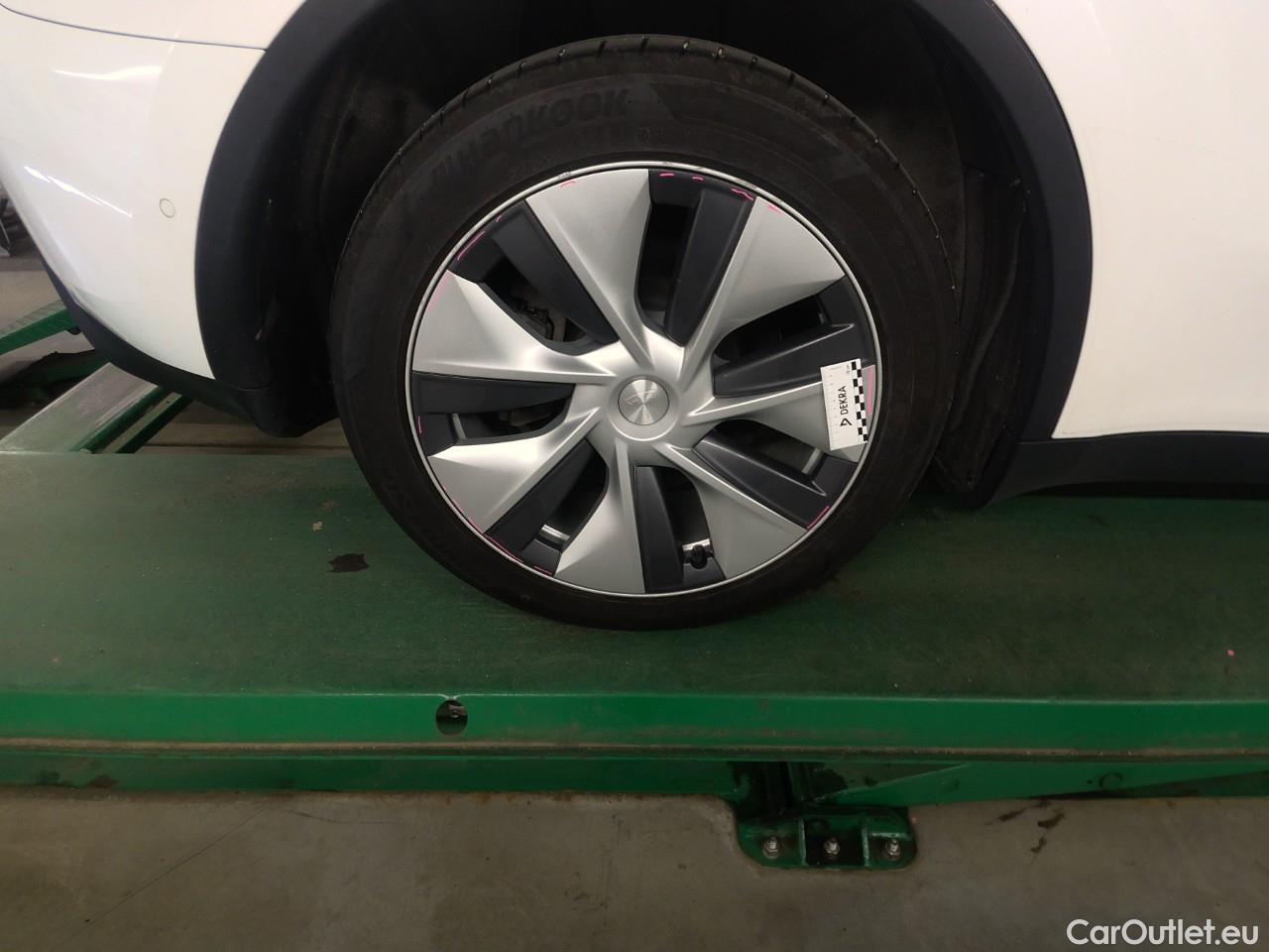  Tesla  Model Y  75kWh Long-Range AWD #7