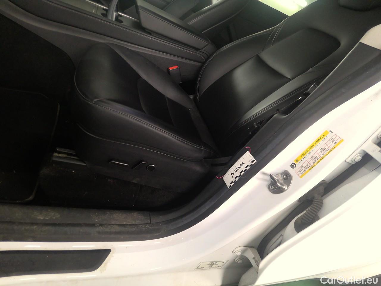  Tesla  Model Y  75kWh Long-Range AWD #14