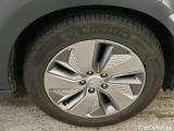  Hyundai  kona Hyundai  Limited Electric 64 kWh 5d #21