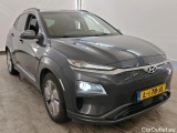  Hyundai  kona Hyundai  Limited Electric 64 kWh 5d #33