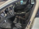  Volvo  XC60 Volvo  B4 Mild Hybrid Benzyna R-Design Auto 5d #13