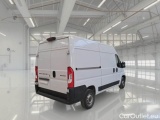  Peugeot  Boxer PEUGEOT  / 2023 / 4P / FURGONE 2.2 BLUEHDI 120 SeS 330 L2H2 #2