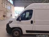  Peugeot  Boxer PEUGEOT  / 2023 / 4P / FURGONE 2.2 BLUEHDI 120 SeS 330 L2H2 #47