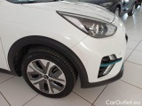  KIA  Niro KIA  / 2019 / 5P / BERLINA E- 64 KWH STYLE #42