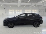  Lexus  NX LEXUS  / 2021 / 5P / SUV HYBRID PREMIUM 4WD MY22 #8