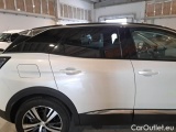  Peugeot  3008 PEUGEOT  / 2020 / 5P / SUV HYBRID 225 E-EAT8 ALLURE PACK #40