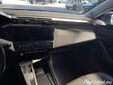  Peugeot  308 PEUGEOT  SW / 2021 / 5P / STATION WAGON SW ALLURE PACK HYBRID 180 E-EAT8 SeS #178