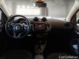  Smart  ForTwo SMART  COUPÈ / 2019 / 3P / COUPE EQ 60KW PASSION #3